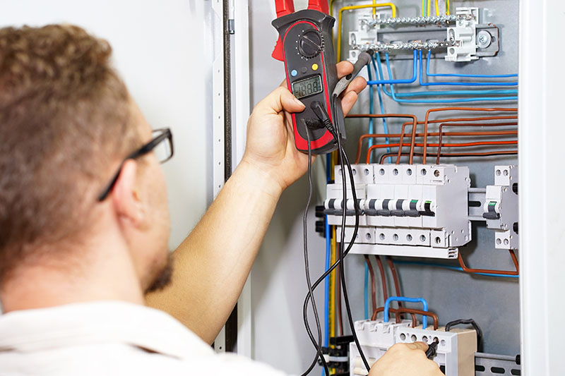 Électricien à La Réole